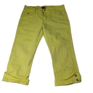 T&Y FASHION Yellow Capri Jeans Size 11/12 Button Hem Cuffed Stretch Cropped